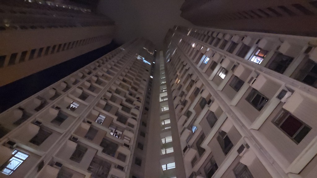 愉翠苑愉民閣有嬰兒昏迷送院。