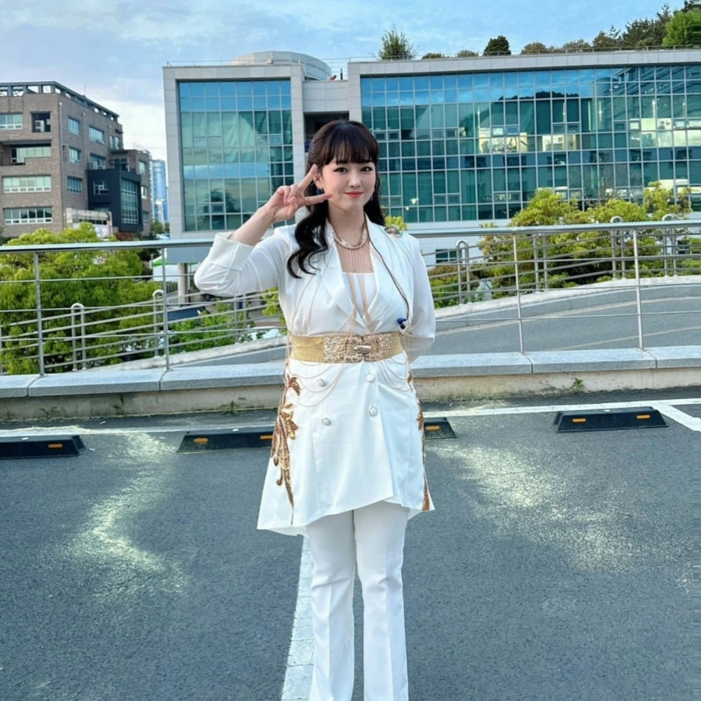 鄭美愛2021年因口腔持續發炎數個月而去求診。 鄭美愛2021年因口腔持續發炎數個月而去求診。
