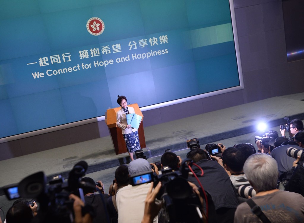 林鄭強調綠置居不影響公屋輪候時間。