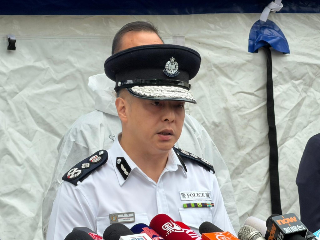 周一鳴指警方再拘捕6人。 周一鳴指警方再拘捕6人。