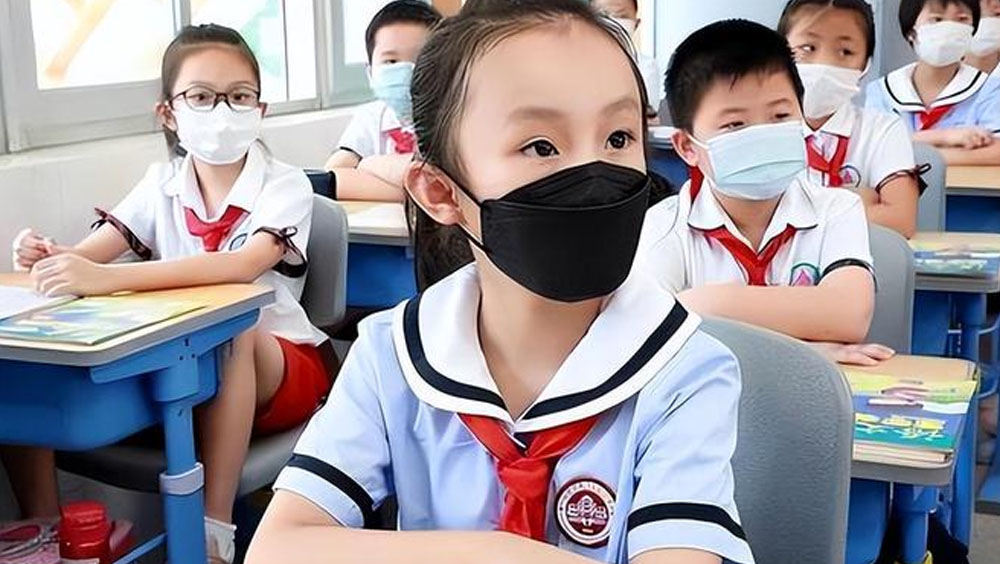 深圳全市中小學9月1日起展開網上教學，具體返校時間另行研判確定。