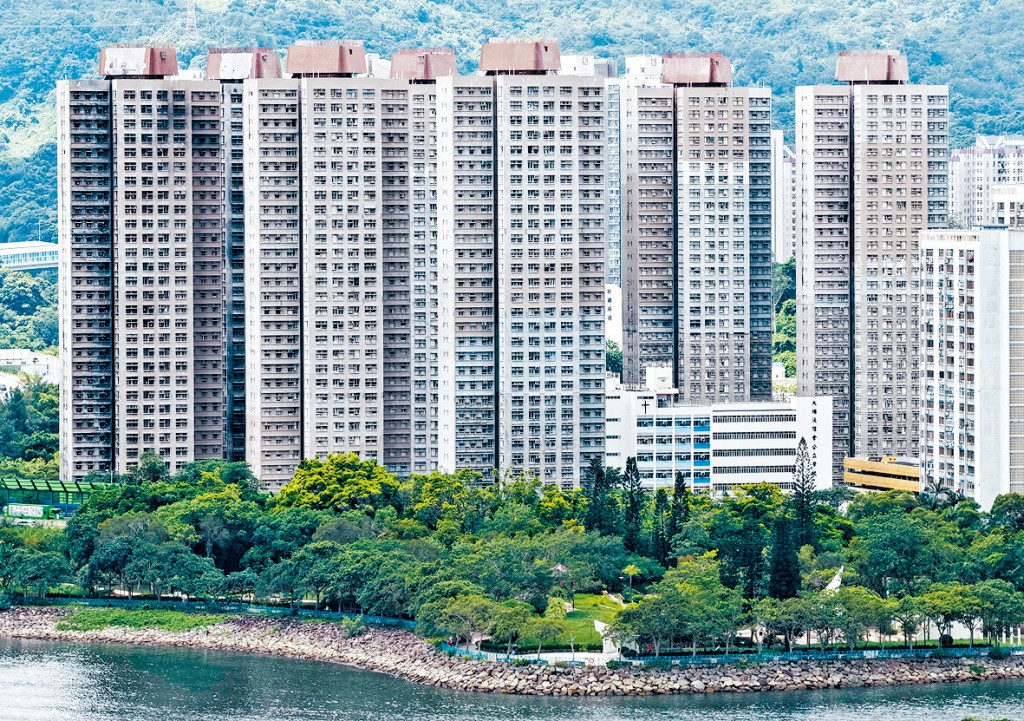 政府表示會繼續全速跟進宏福苑餘下業權的買賣程序，以推進業權收購工作。