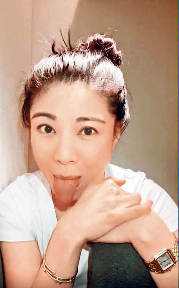 廖碧兒心情似未受影響。
