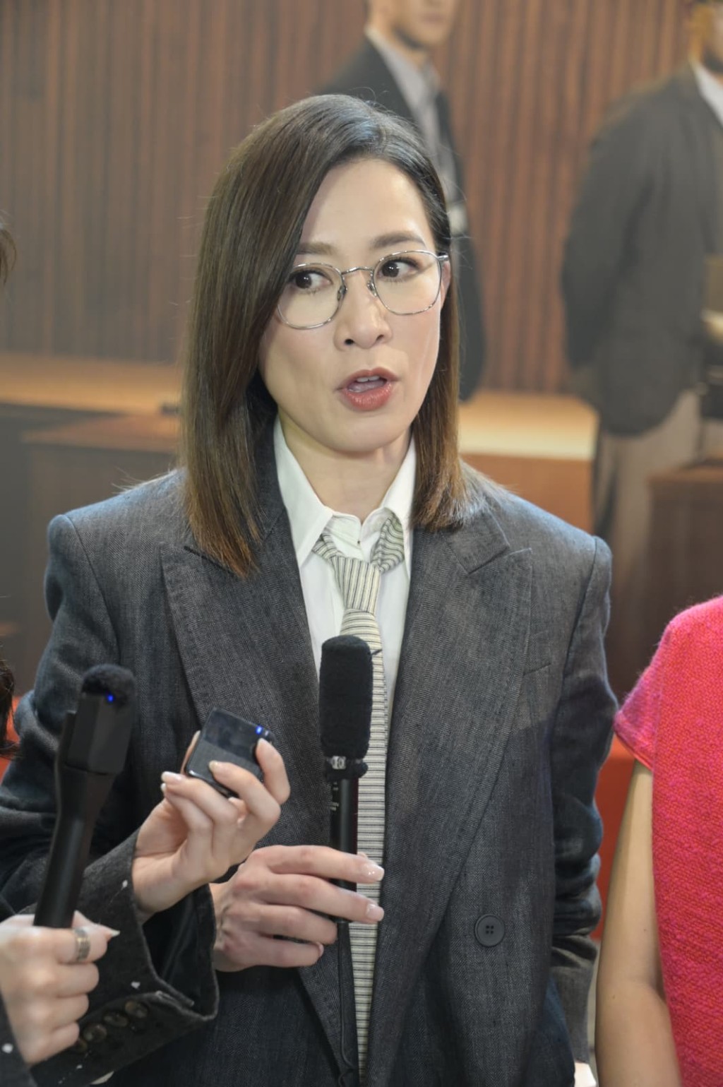 阿佘打麻雀原來係扮豬食老虎！