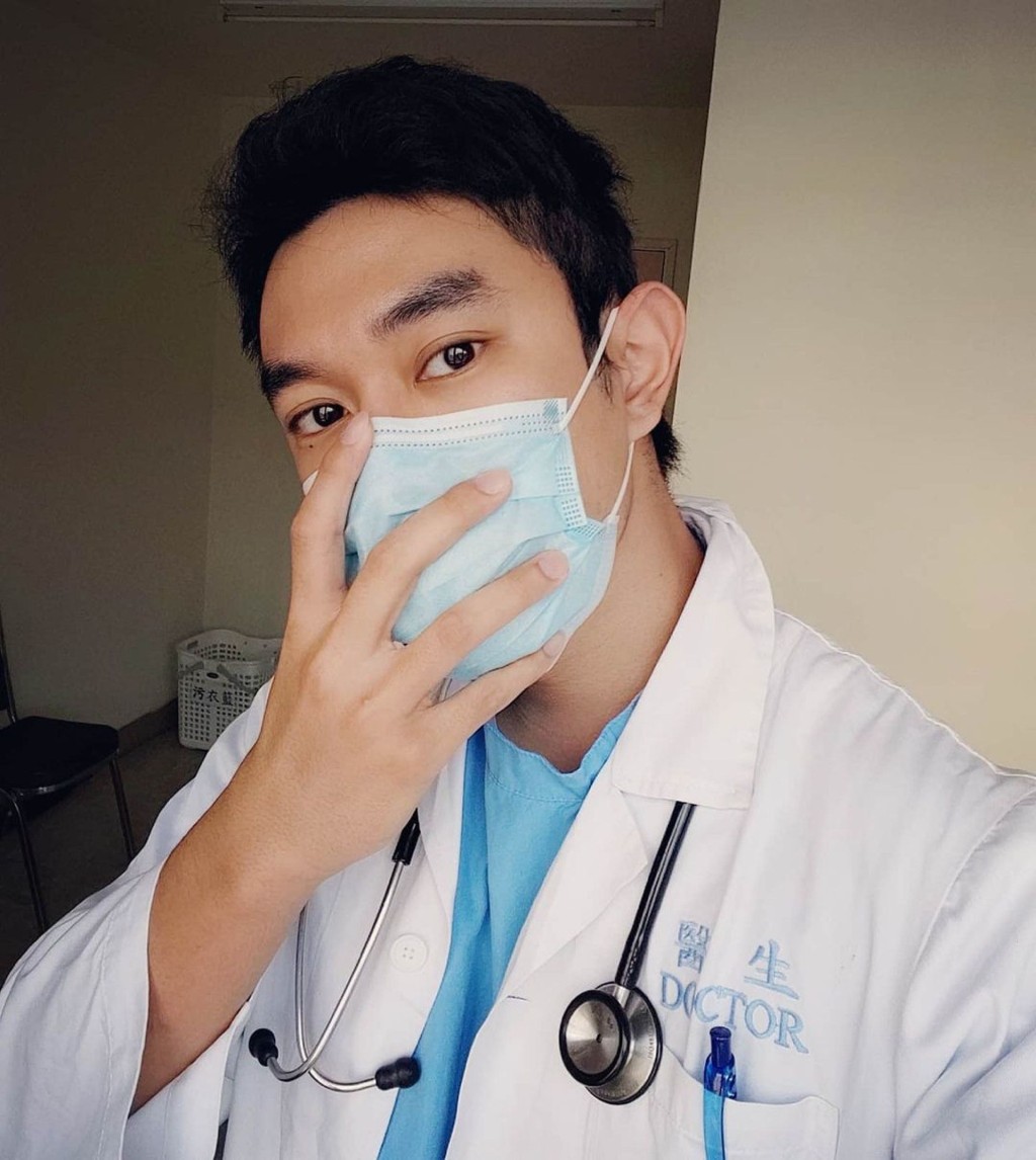 蘇浚祈表示，數月前因發現一位已離職的前同事在專業操守上有嚴重問題，私下勸告不果後，為保障病人權益，決定向醫委會作出舉報。