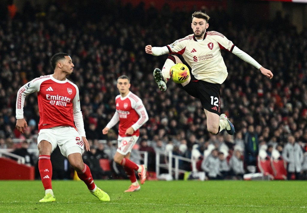 阿仙奴兩循環對利物浦，只有1和1負。路透社