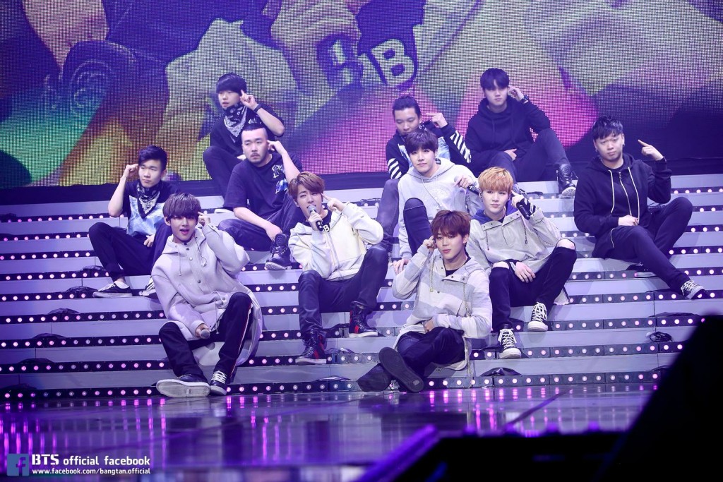 「2015 BTS LIVE TRILOGY: EPISODE I. BTS BEGINS」。