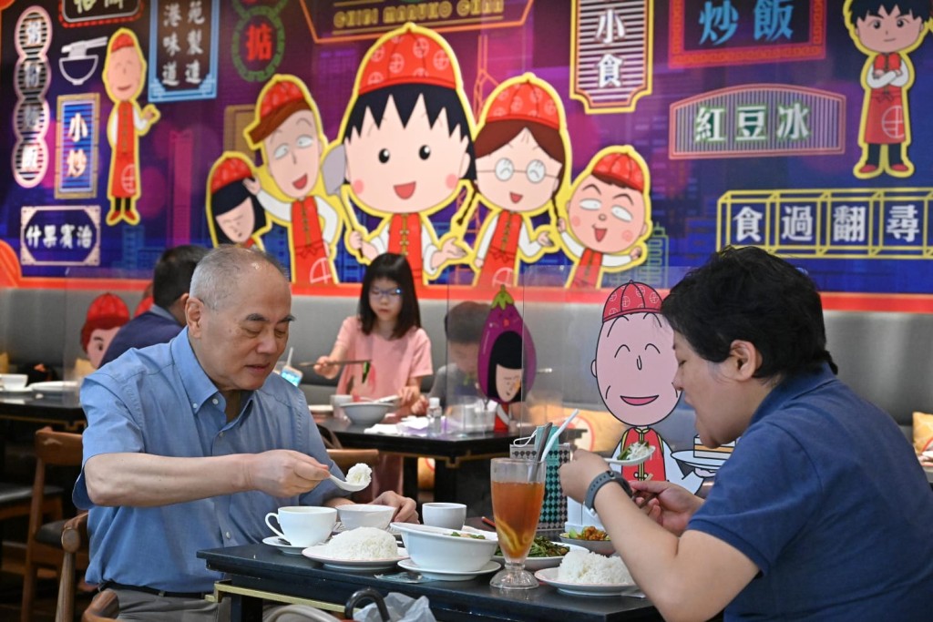 澳門明年起禁止進口不可降解塑膠製一次性吸管和攪拌棒。