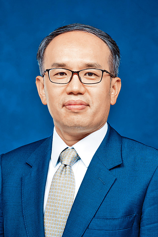 财经事务及库务局局长许正宇