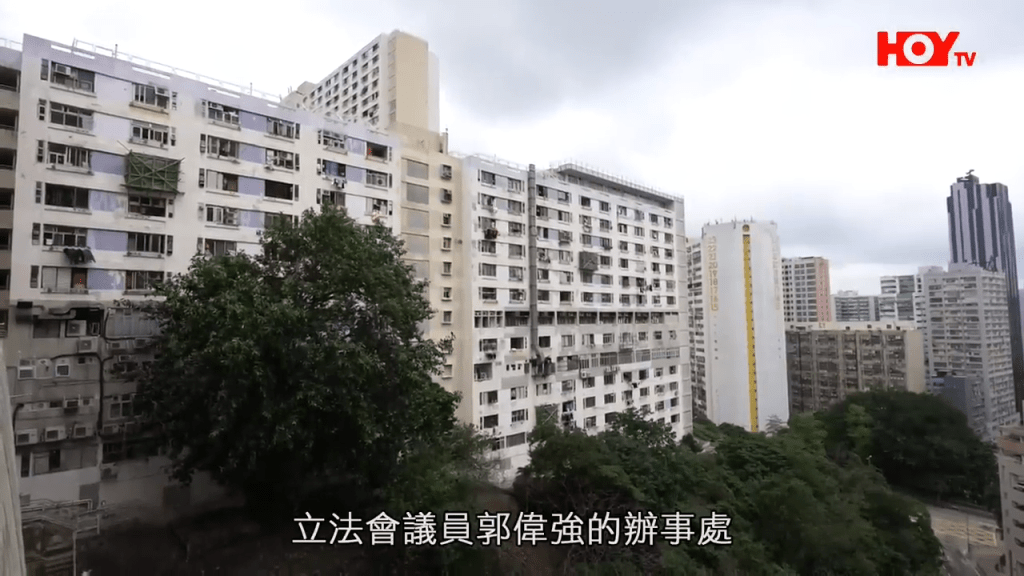 立法會議員郭偉強的辦事處三年前曾接獲婆婆的求助。（HOY TV節目《一線搜查》截圖）