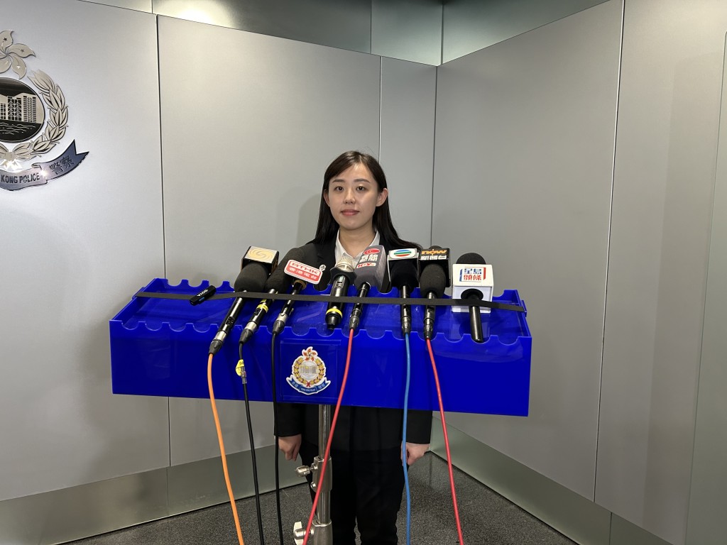 網絡安全及科技罪案調查科高級督察余詩淇交代案情。 網絡安全及科技罪案調查科高級督察余詩淇交代案情。