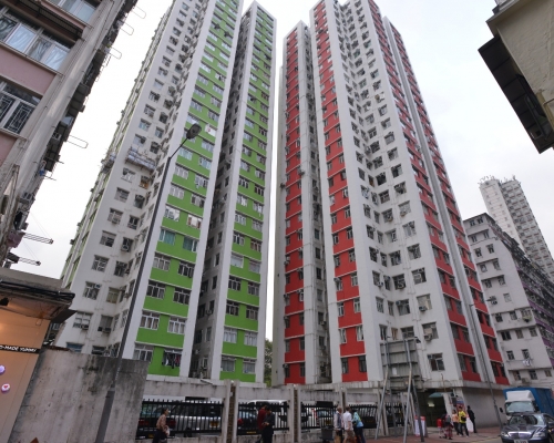 維景花園中層戶 840萬沽