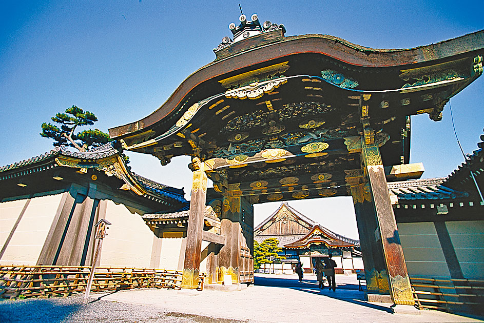 京都知名景點二条城。