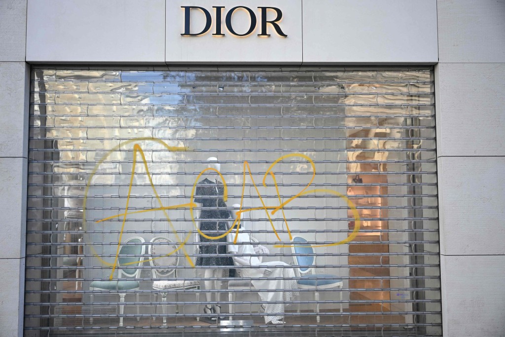 Dior成暴徒搶掠目標。法新社