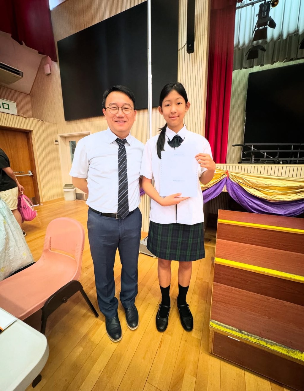 安雅希代女兒感謝老師。