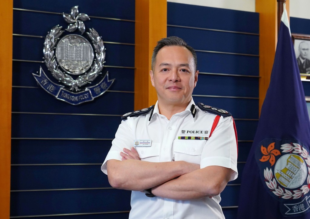 周一鳴指出,香港警隊擁有181年的悠久歷史,積累了許多優良傳統,團隊精神更是重中之重。 周一鳴指出,香港警隊擁有181年的悠久歷史,積累了許多優良傳統,團隊精神更是重中之重。