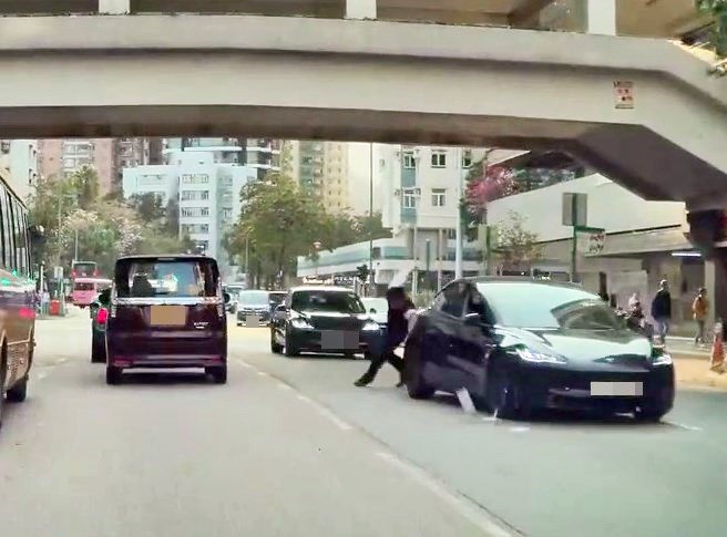 facebook截圖（資料來源：Cherry Lam＠facebook車cam L（香港群組））
