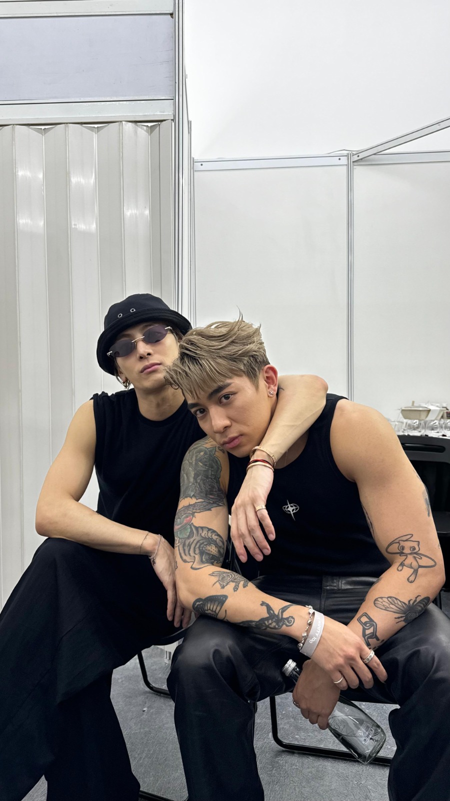 Tyson Yoshi澳門騷孖王嘉爾首唱《Deadend》。