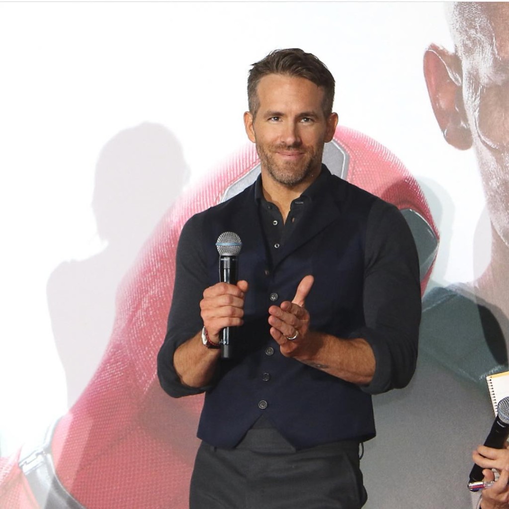 有網民指Derek有啲似「死侍」賴恩雷諾士(Ryan Reynolds)。