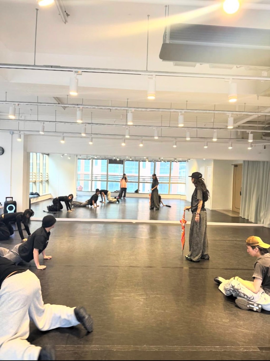 陳凱詠開始為演唱會綵排。