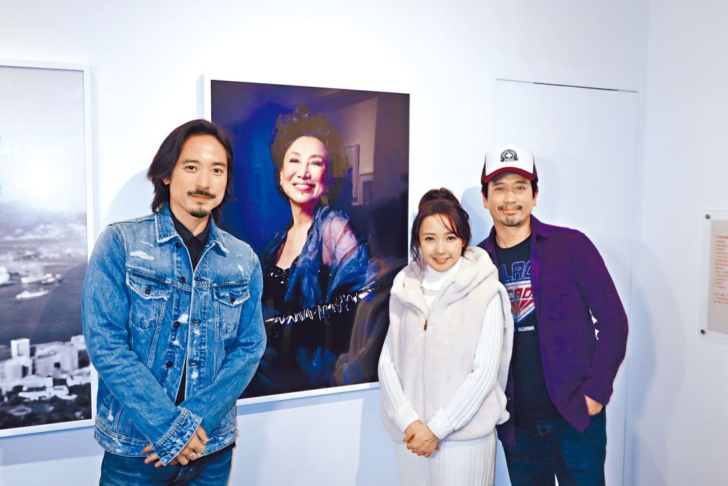 林德信、糖妹、Eric齊到場捧潘迪華場。
