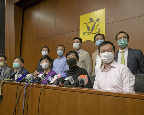 泛民議員是否延任立法會引起廣泛言論。資料圖片