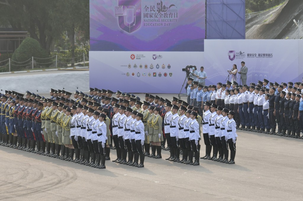 升旗禮由各紀律部隊參與。梁譽東攝