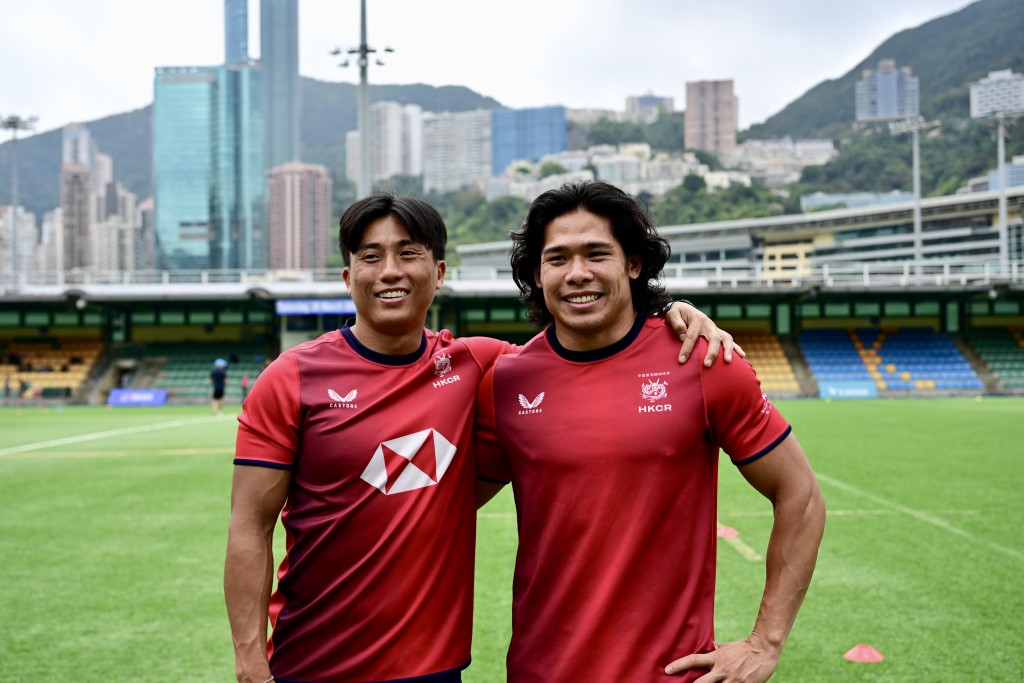 香港七欖男子隊成員李卡度（左）、房𠎀鋒（右）攝影：魏國謙