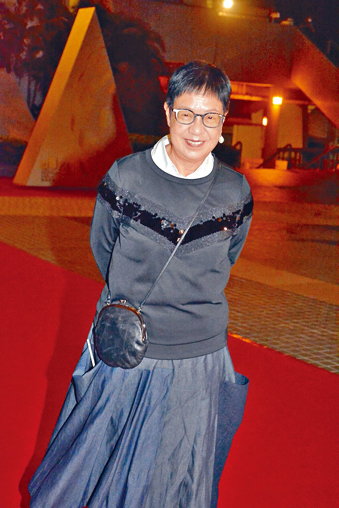 ■许鞍华拒与新导演合作，认为自己带不起人。