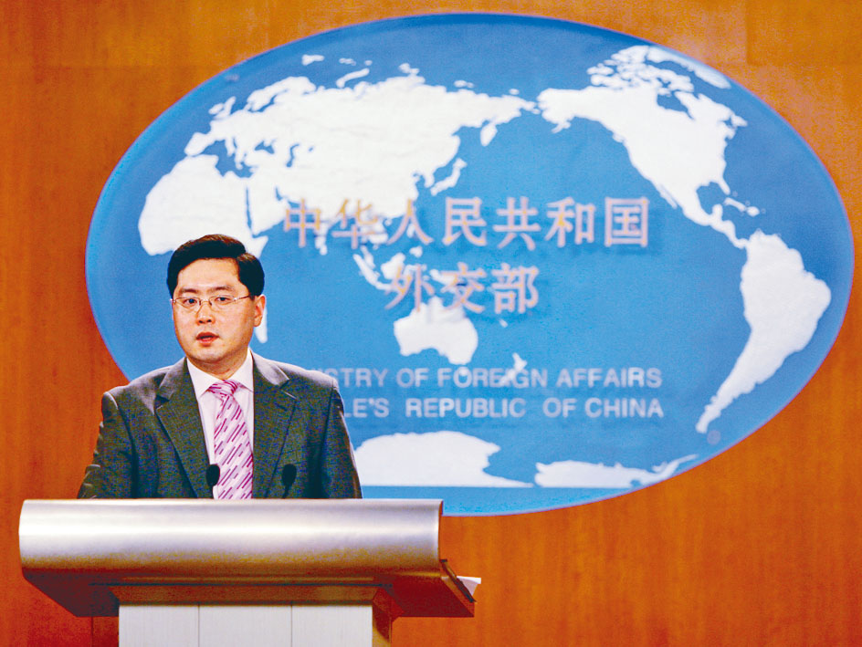 秦刚曾两度担任外交部发言人。