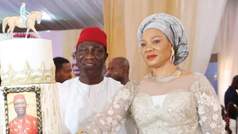 埃克韋雷馬杜（Ike Ekweremadu）與妻子碧翠絲（Beatrice Ekweremadu）。 Ike Ekweremadu FB