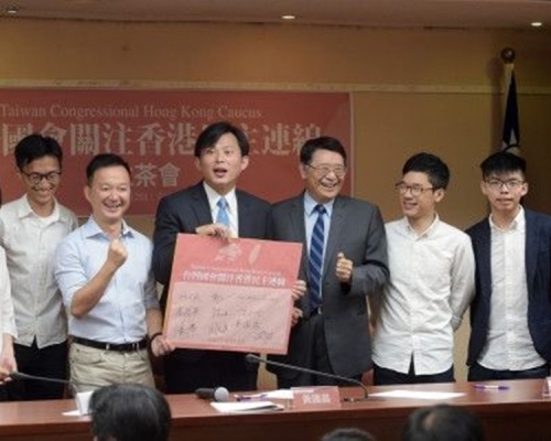 5名本港立法會議員和非建制派代表被邀出席記者。