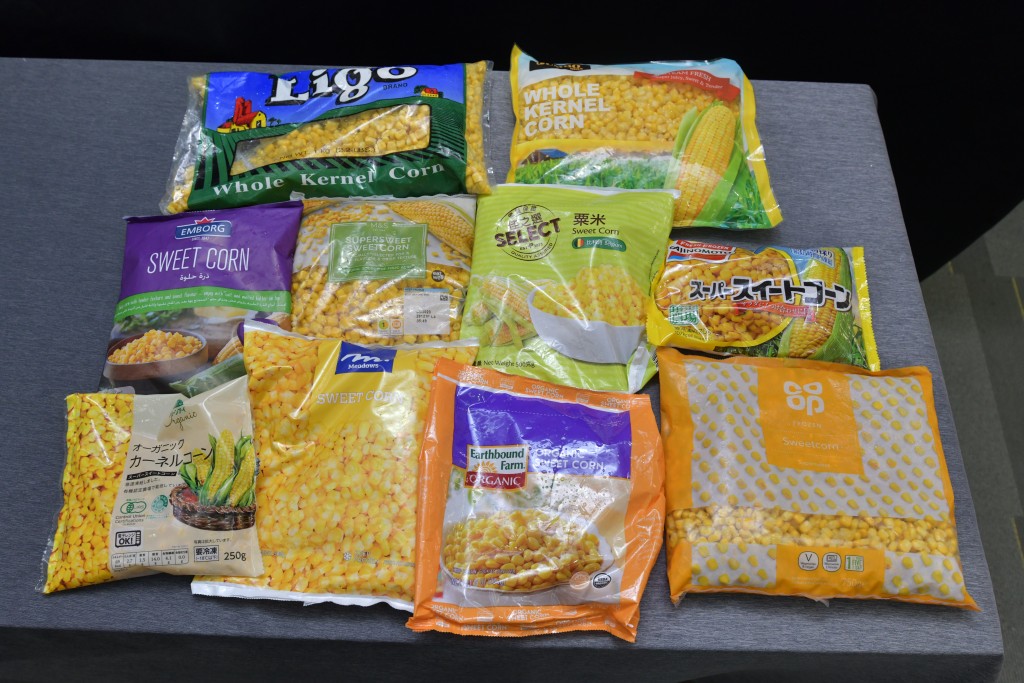 消委會亦測試市面上較常見的24款預先包裝冷凍甜粟米粒及豌豆粒樣本，大部分含豐富膳食纖維、維他命C及β-胡蘿蔔素。禇樂琪攝