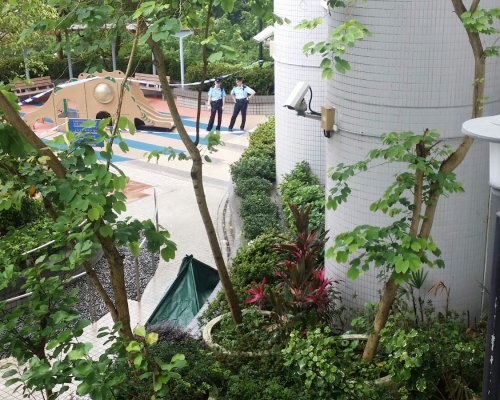 救護員接報到場,發現男事主經已沒有生命跡象。蔡楚輝攝