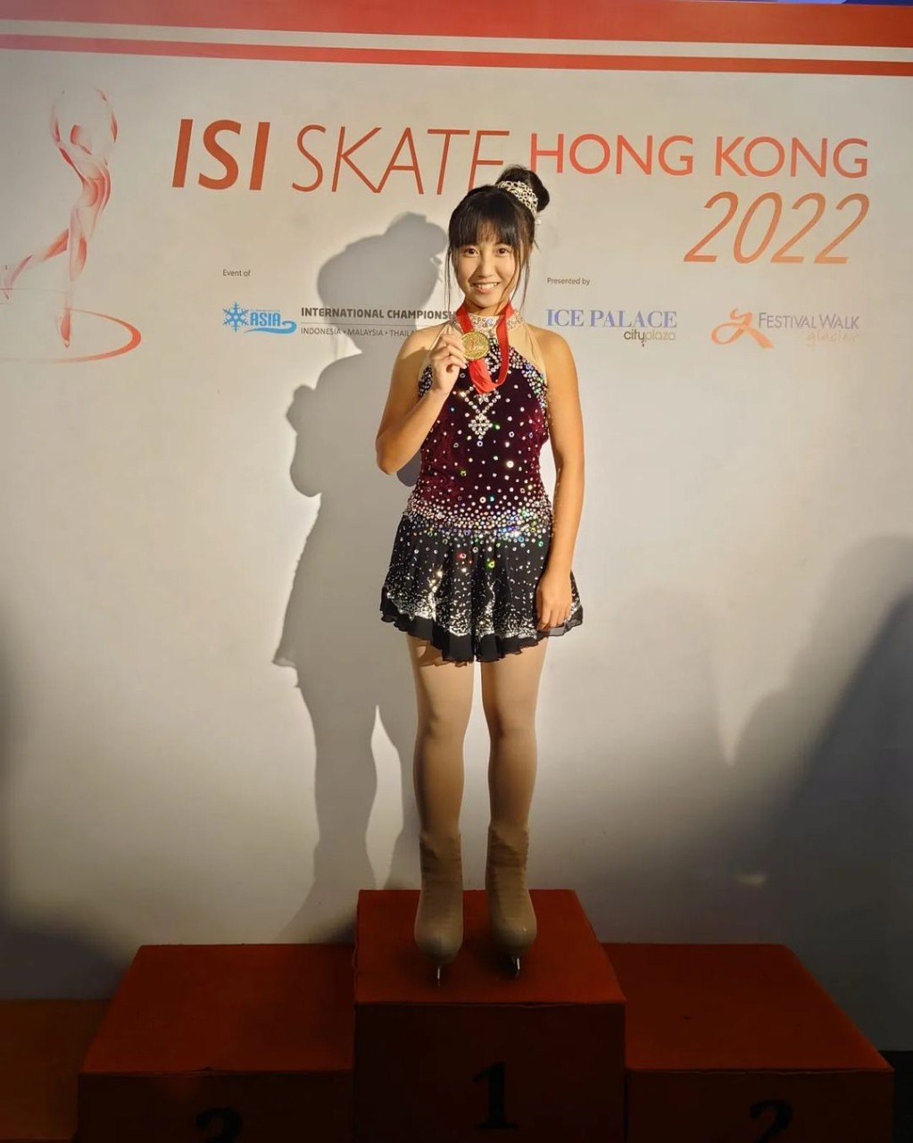 美心妹妹夺得「ISI香港滑冰赛2022」第二名。