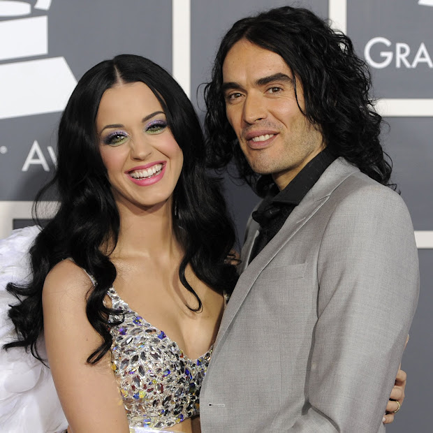 与Russell有过短暂婚姻的乐坛天后Katy Perry亦曾说过他控制欲极强。