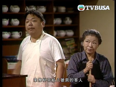 《他來自江湖》中李香琴的「新新聯誼會」有個清潔工人「聾婆」，其實她是60年代著名國語片演員歐陽莎菲，來頭非常猛料！