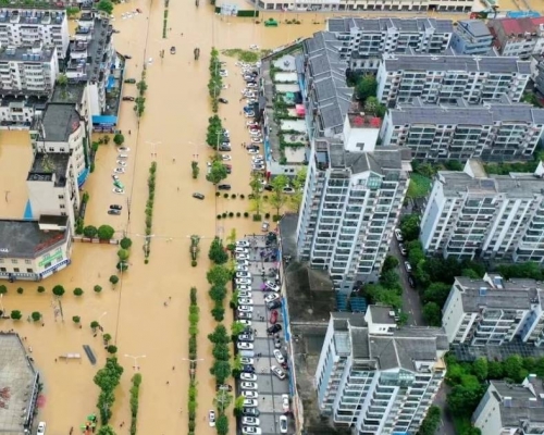 全省境多条河流泛滥，多地水淹。互联网图片