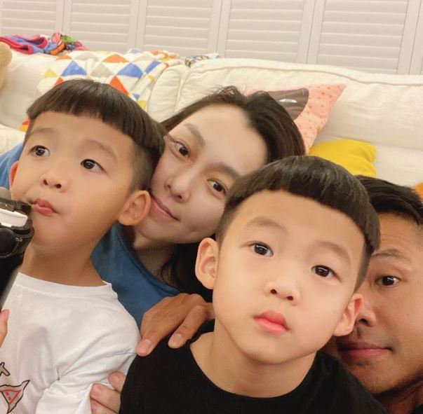 范范和老公黑人近年負面新聞不絕。