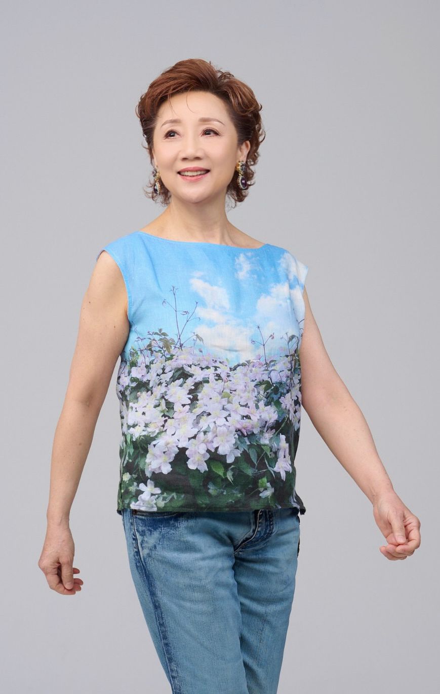 張德蘭希望繼續能與歌迷一同慶祝入行60年。 張德蘭希望繼續能與歌迷一同慶祝入行60年。