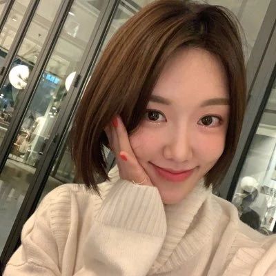 崔英雅被前夫爆婚前一直有金主包養。