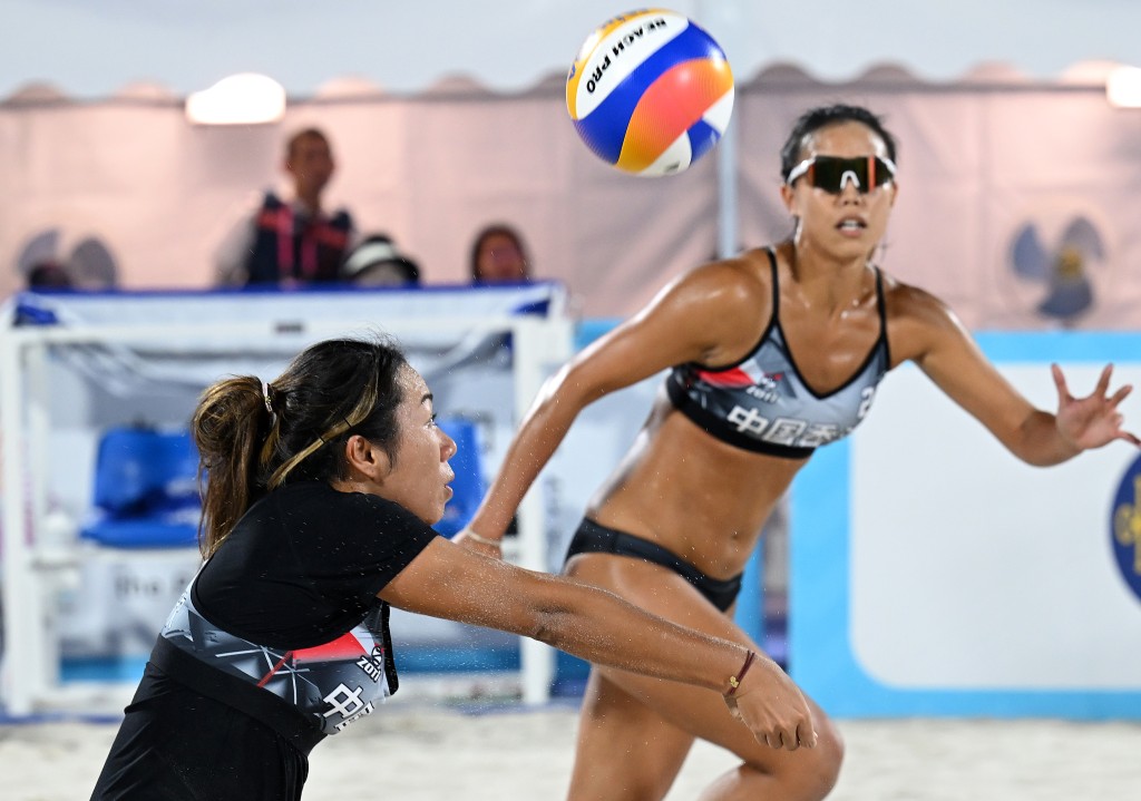 歐陽瑋欣、袁廷芝0:2負廣東隊。新華社