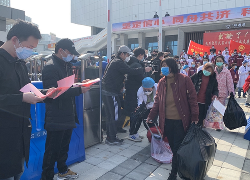 最後一批49名治癒患者今天出院。(網圖)