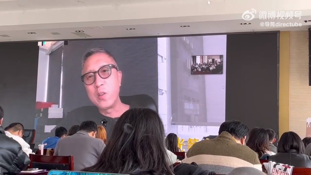 莊文強透露，90年代香港電影圈有部分投資方都是社團人士。  ​