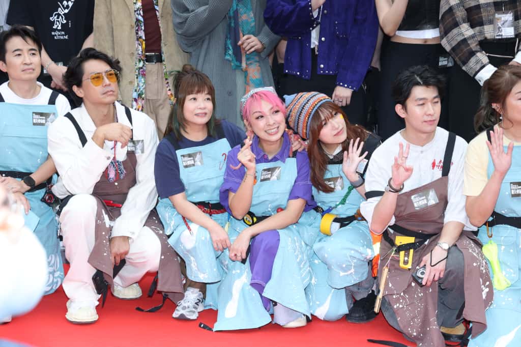 森美、小儀做主持。 森美、小儀做主持。