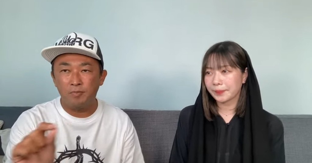 身處杜拜的東谷開live,更找來正在當地旅行的松岡知穗大爆與綾野之往事。