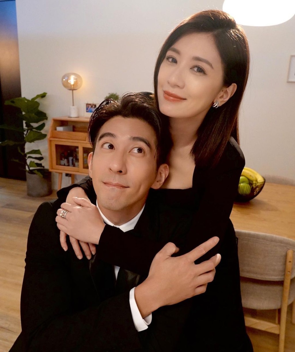 賈靜雯於2015年再婚，嫁台灣男星修杰楷。
