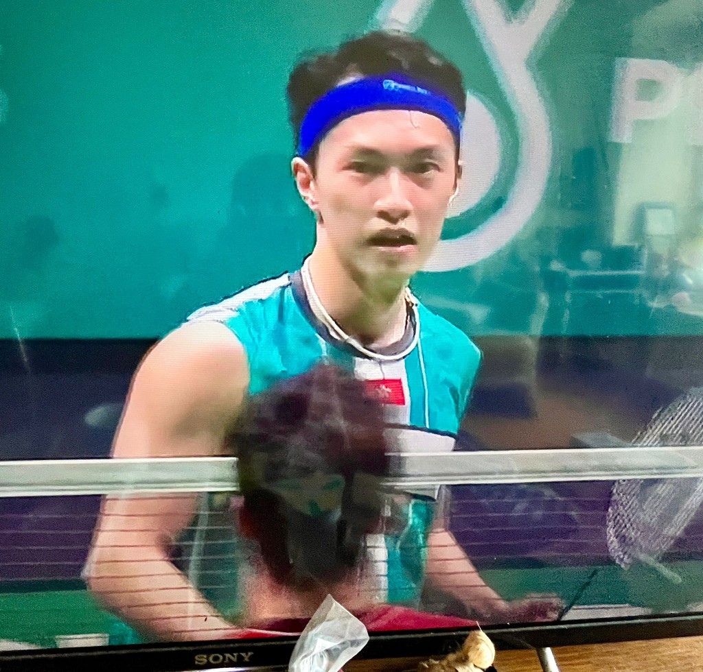 激战超过1小时,家朗最终获胜。直播截图 激战超过1小时,家朗最终获胜。直播截图