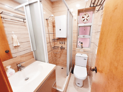 浴室保養良好，住戶可減省翻新的需要。