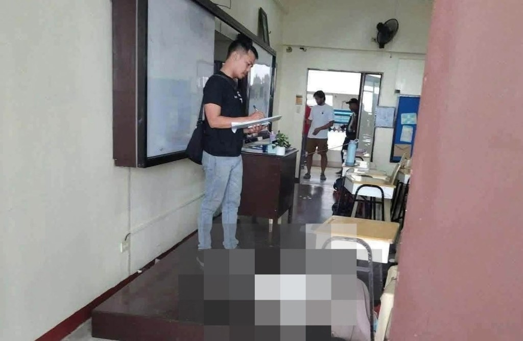 警員在教室槍擊案現場調查。Facebook/XFM Cebu 88.3 警員在教室槍擊案現場調查。Facebook/XFM Cebu 88.3